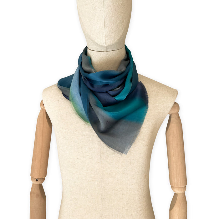 silk-scarf-hand-painted-45x180cm-midnightblue-turquoise-skyblue-grey-green-otta-italy-2581