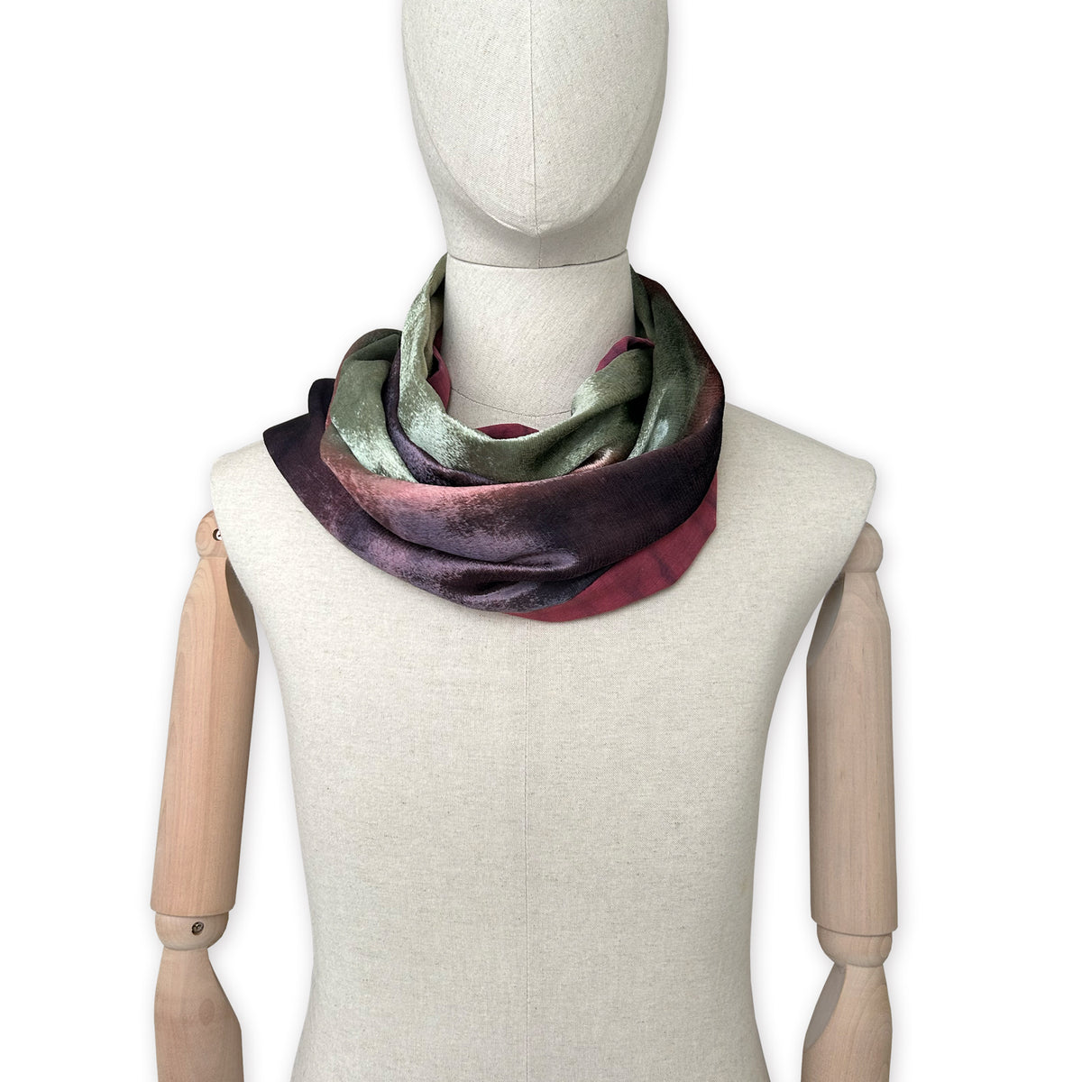 velvet-scarf-hand-painted-180x27cm-green-violet-otta-italy-2336